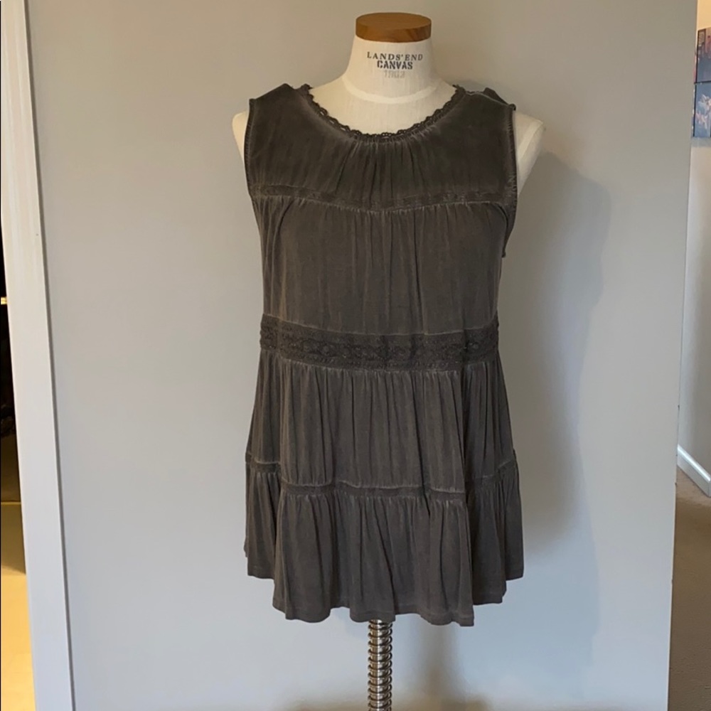 Knox Rose tiered tank with lace detail